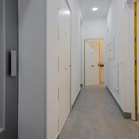 Suara Apartamentos 3 Мадрид Екстериор снимка