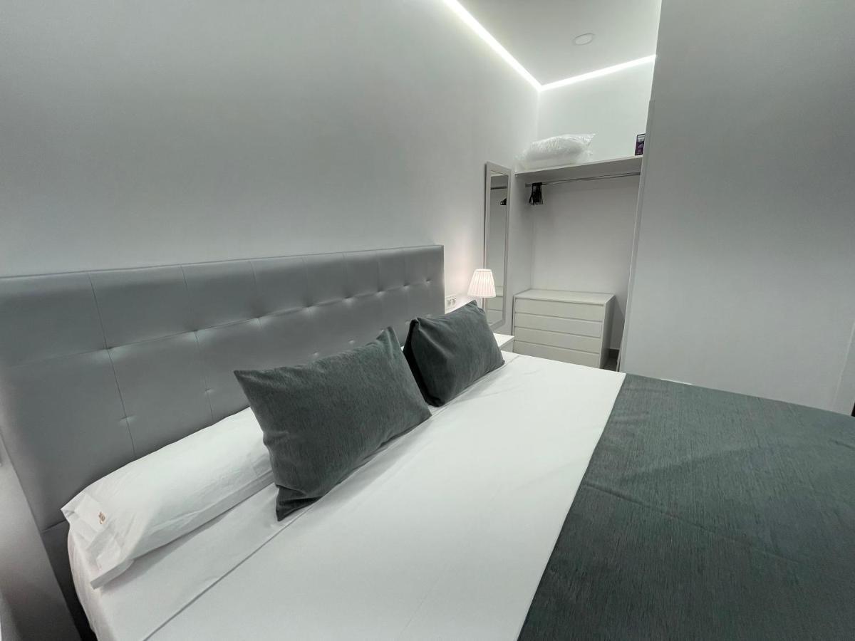 Suara Apartamentos 3 Мадрид Екстериор снимка