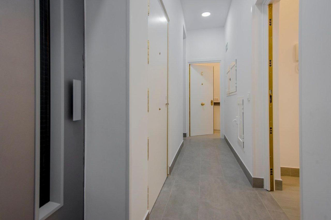Suara Apartamentos 3 Мадрид Екстериор снимка